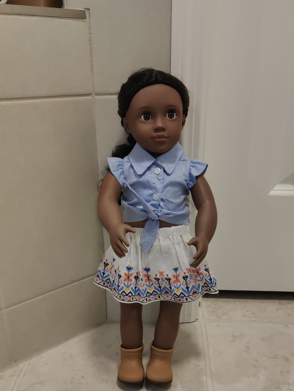 Our Generation 18"Doll Dark Skin Curly Dark Hair Brown Eyes Kids Pretend play Y2